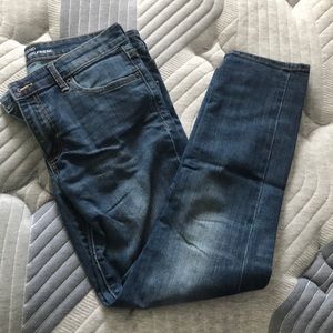 GAP cropped jeans